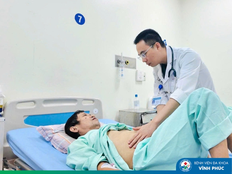 Nội soi cấp cứu cầm máu thành công cho người bệnh xuất huyết tiêu hóa nặng mang nhiều bệnh lý nền nguy hiểm
