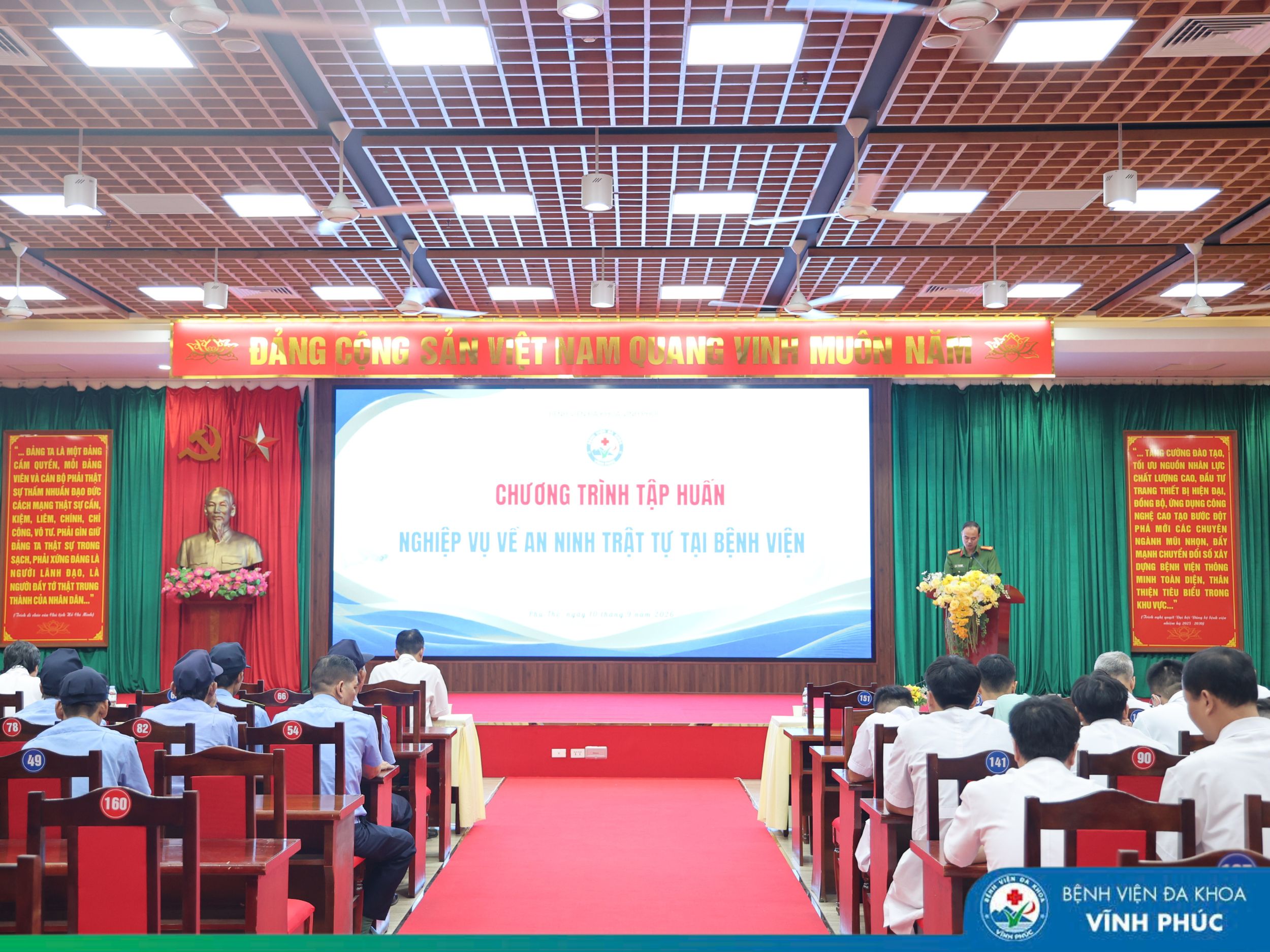 Tập huấn nghiệp vụ an ninh trật tại Bệnh viện Đa khoa Vĩnh Phúc